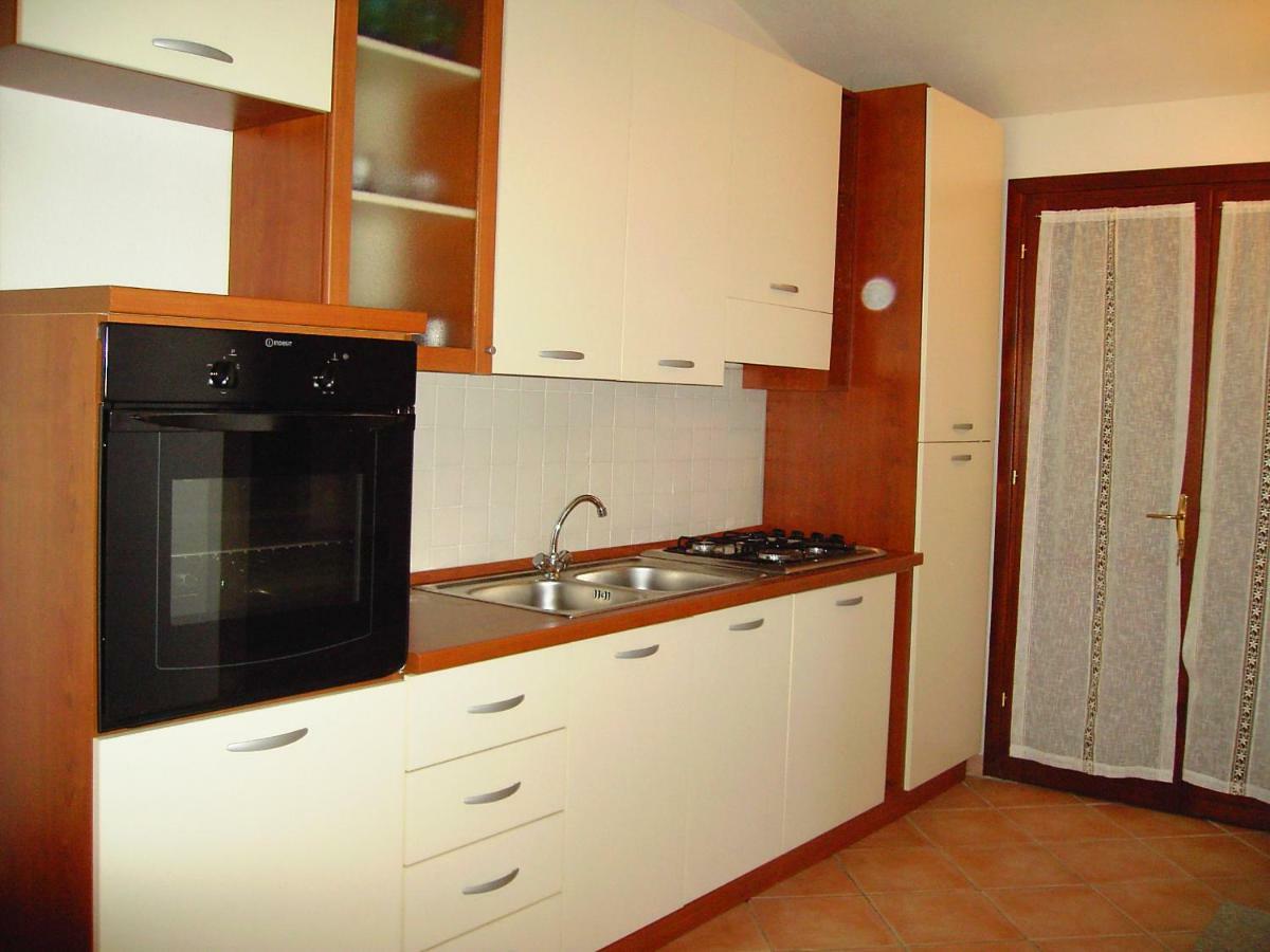 Vista Baia Blu Apartment Budoni Bagian luar foto